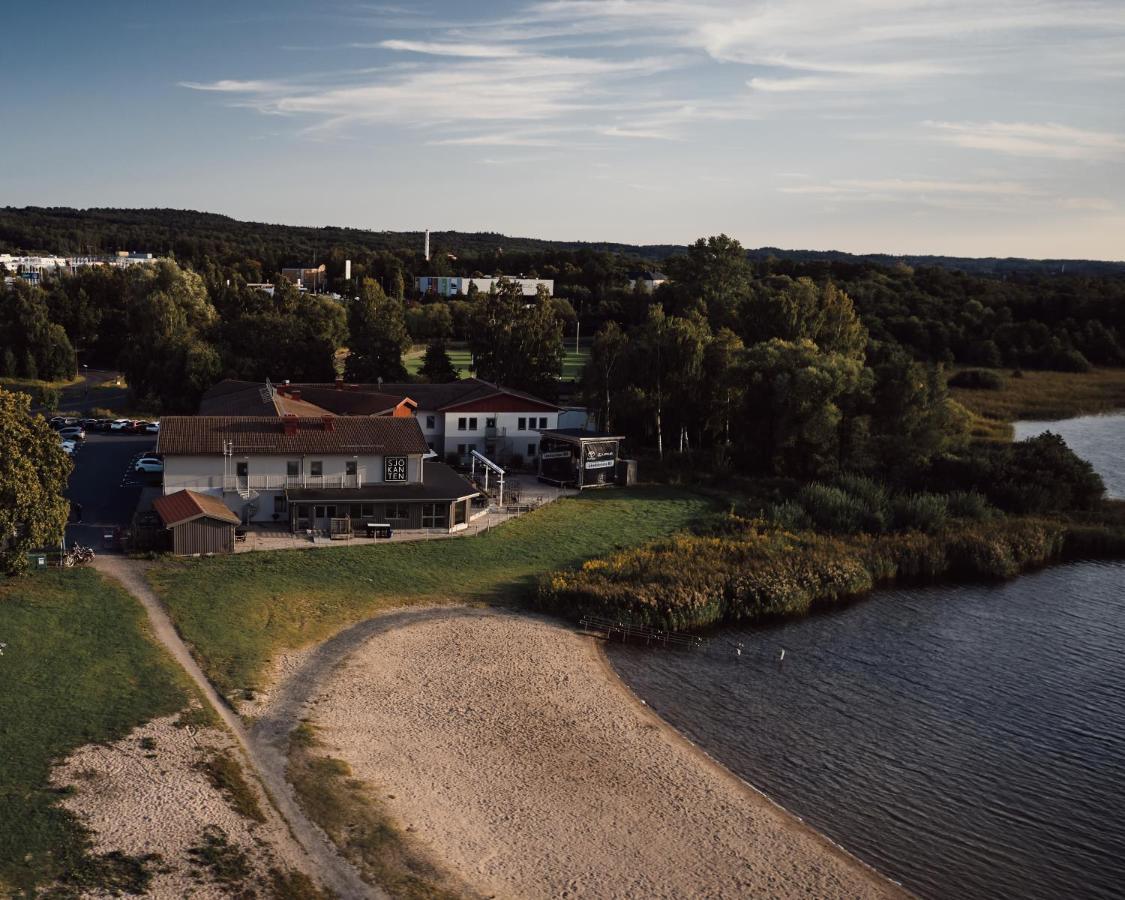 Jönköping Hasse Pa Sjoekanten Hotell & Restaurang מראה חיצוני תמונה