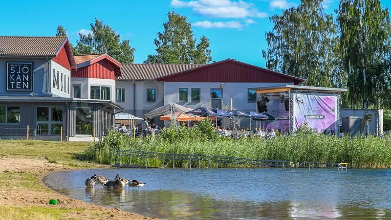Jönköping Hasse Pa Sjoekanten Hotell & Restaurang מראה חיצוני תמונה